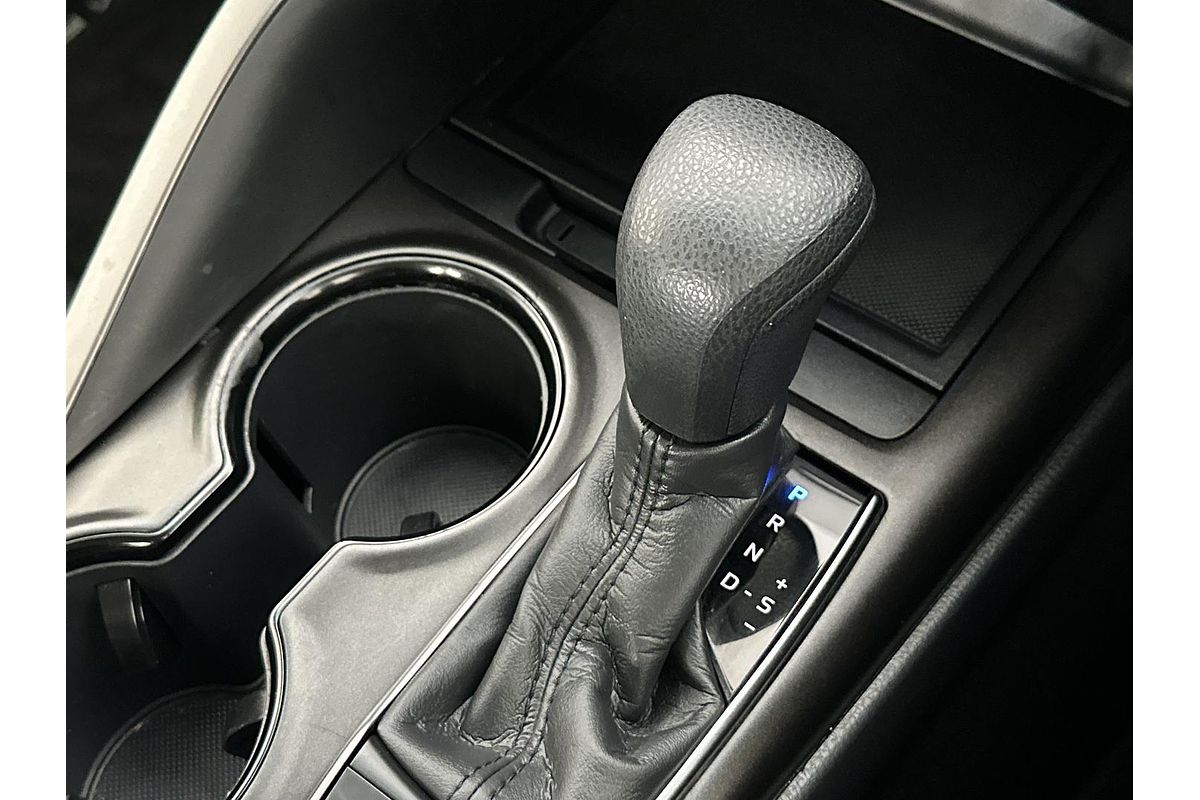 2024 Toyota Camry Ascent AXVH70R