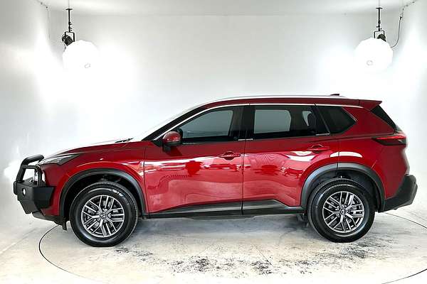 2023 Nissan X-TRAIL ST T33