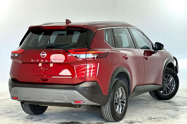2023 Nissan X-TRAIL ST T33