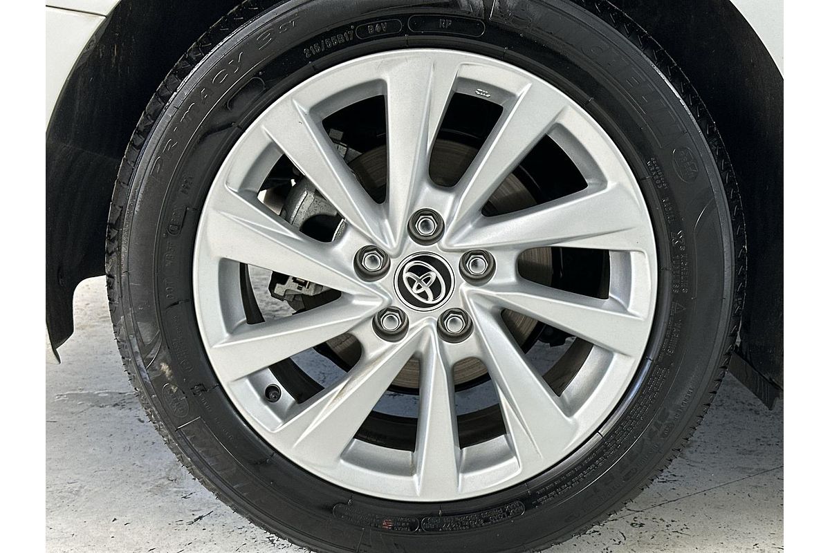 2024 Toyota Camry Ascent AXVH70R