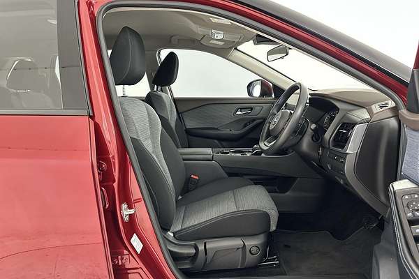 2023 Nissan X-TRAIL ST T33