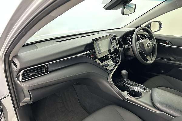 2024 Toyota Camry Ascent AXVH70R