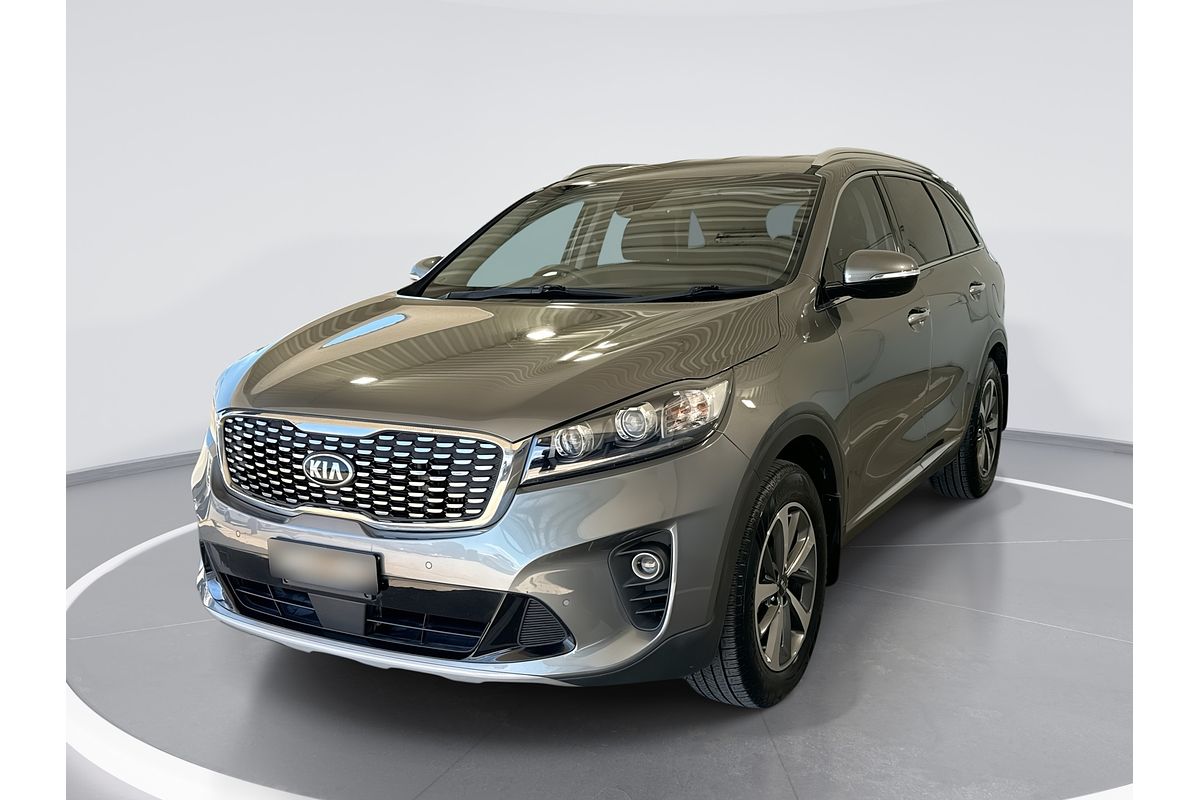 2017 Kia Sorento SLi UM