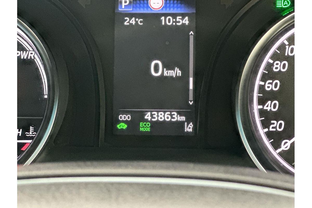 2024 Toyota Camry Ascent AXVH70R