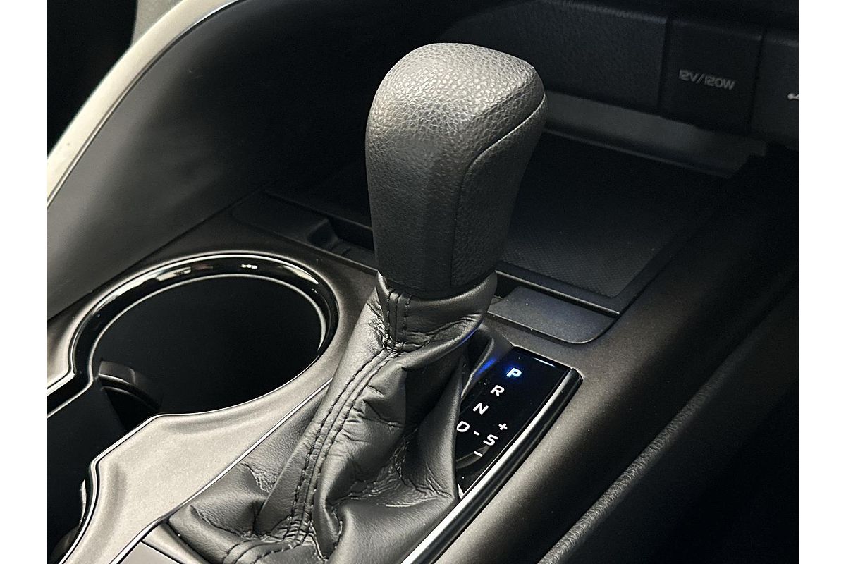 2024 Toyota Camry Ascent AXVH70R