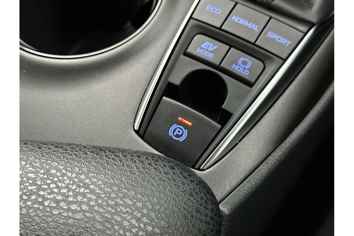 2024 Toyota Camry Ascent AXVH70R