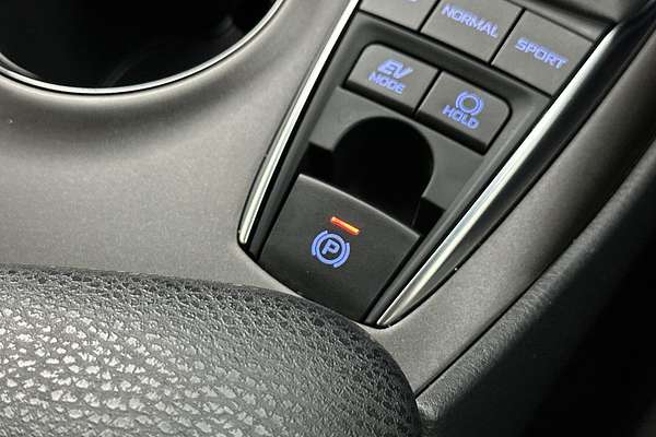 2024 Toyota Camry Ascent AXVH70R