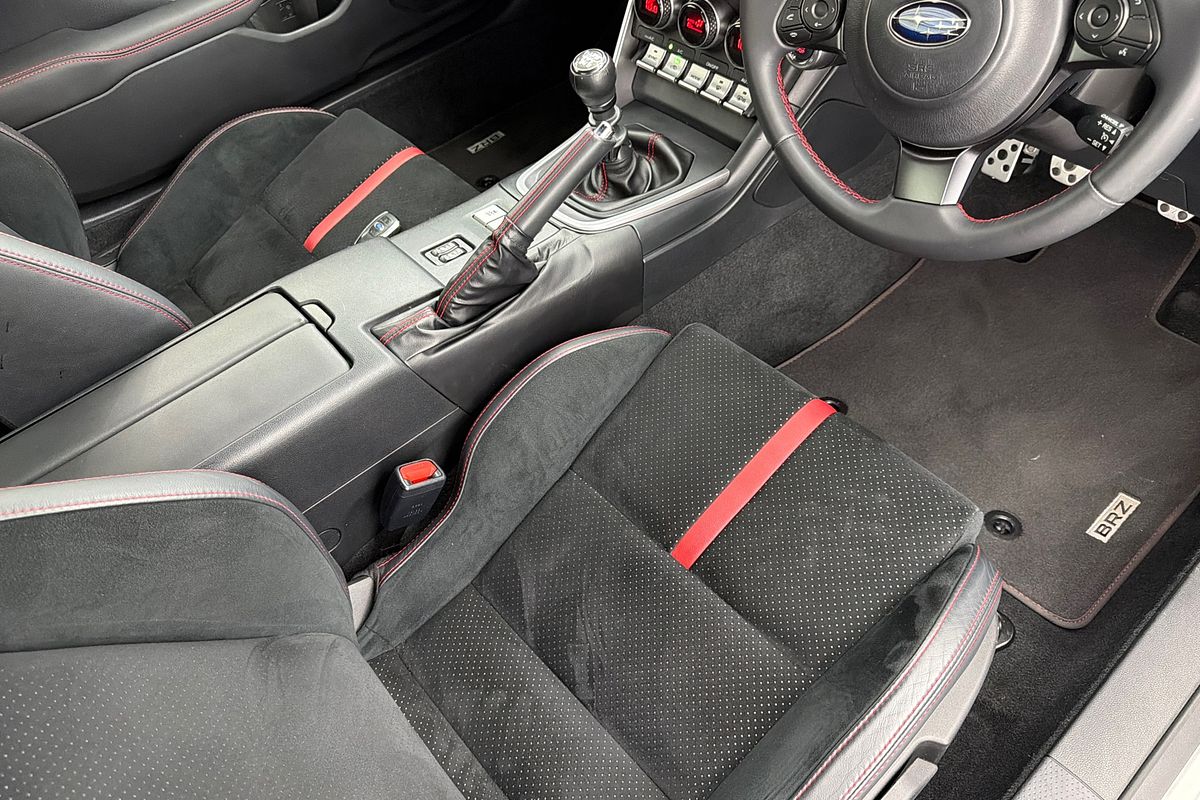 2022 Subaru BRZ S ZD8