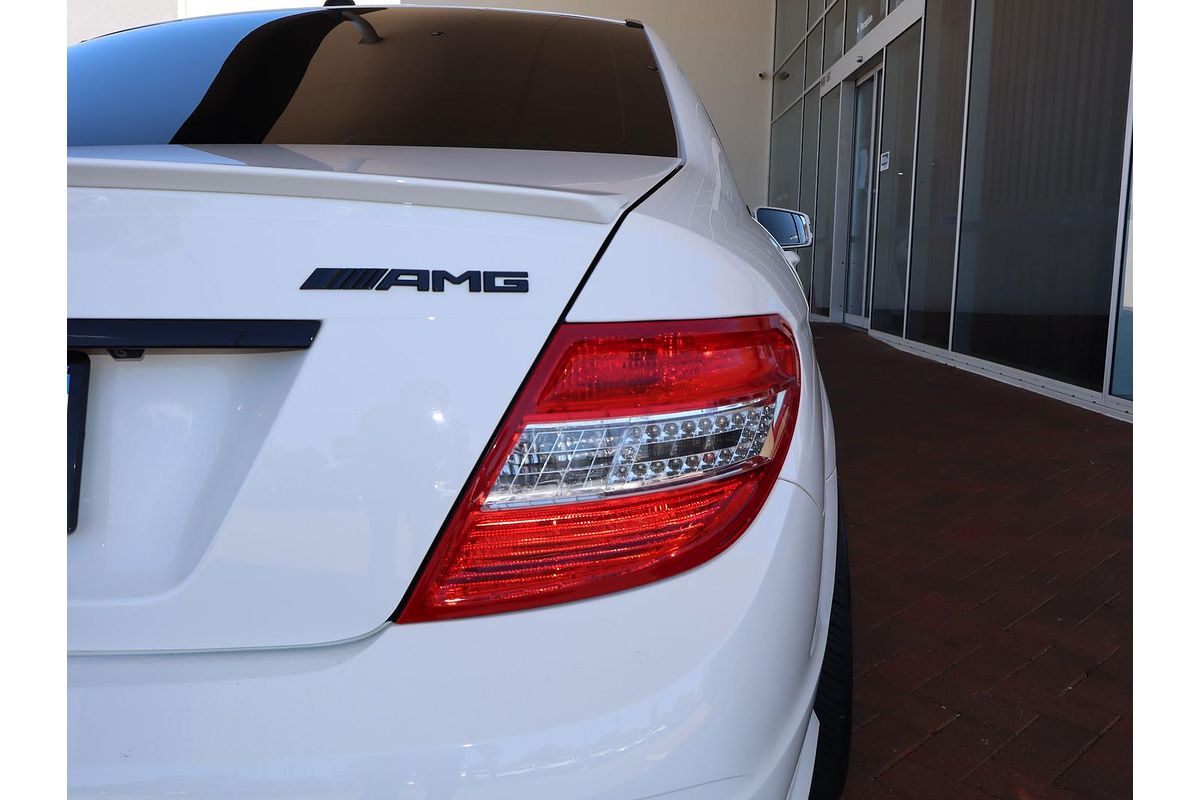 2010 Mercedes-Benz C-Class C63 AMG W204