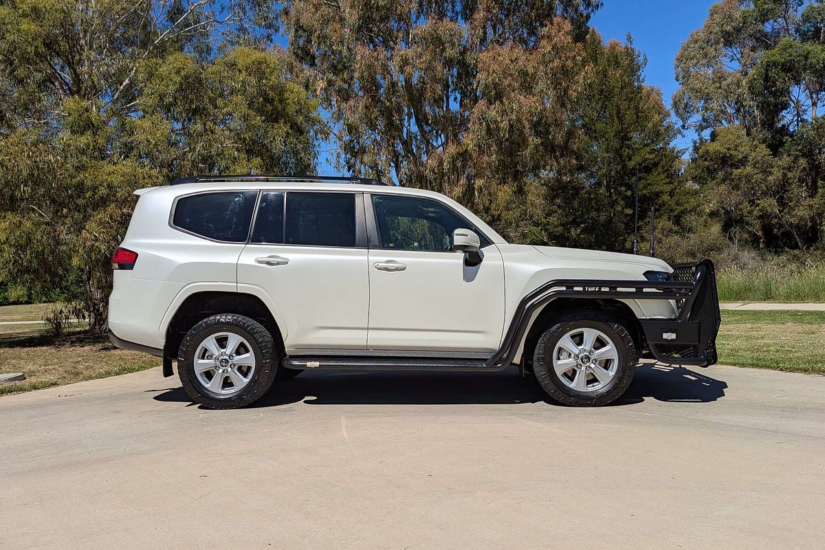 2022 Toyota Landcruiser GXL FJA300R