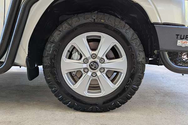 2022 Toyota Landcruiser GXL FJA300R