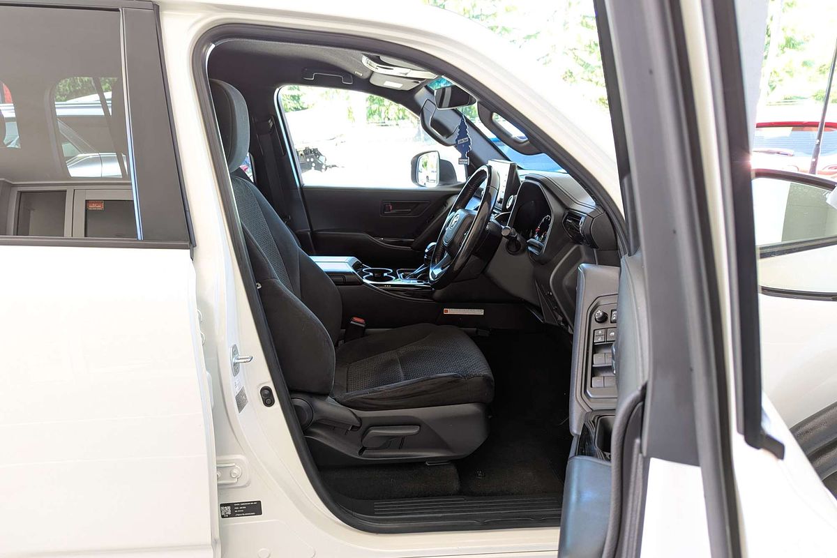 2022 Toyota Landcruiser GXL FJA300R