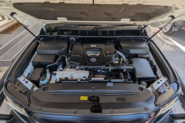 2022 Toyota Landcruiser GXL FJA300R