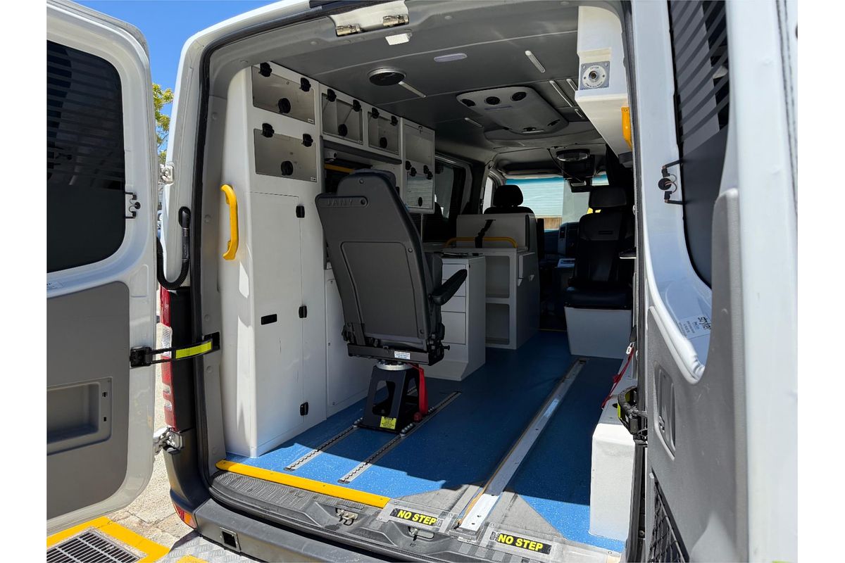 2015 Mercedes-Benz Sprinter 319CDI NCV3 MWB