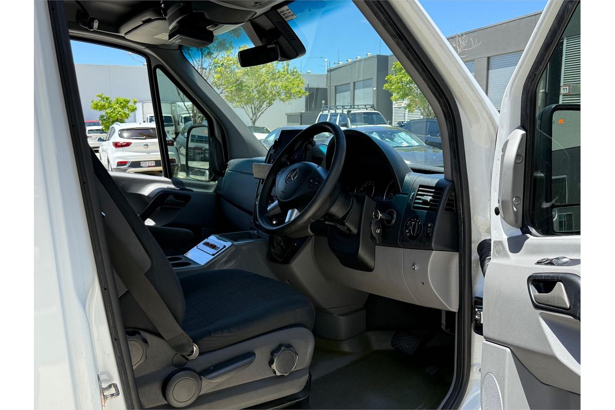 2015 Mercedes-Benz Sprinter 319CDI NCV3 MWB