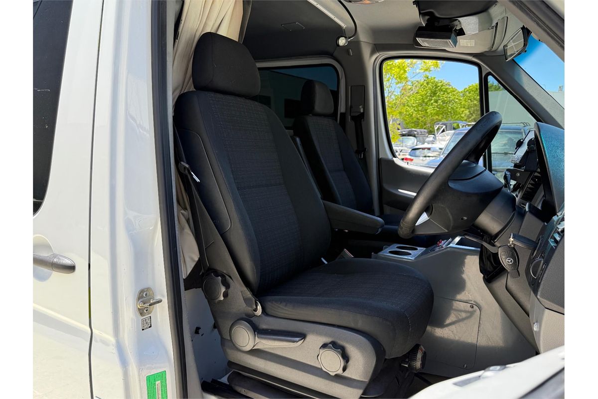 2015 Mercedes-Benz Sprinter 319CDI NCV3 MWB