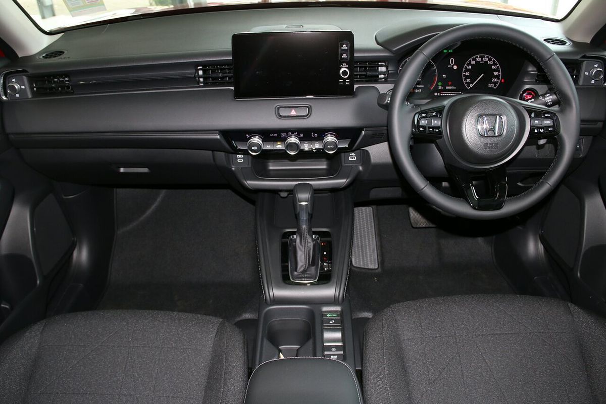 2025 Honda HR-V Vi X
