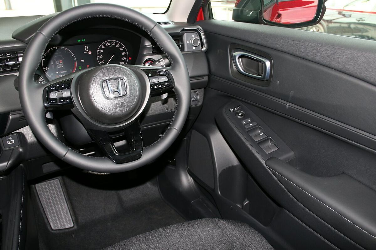 2025 Honda HR-V Vi X