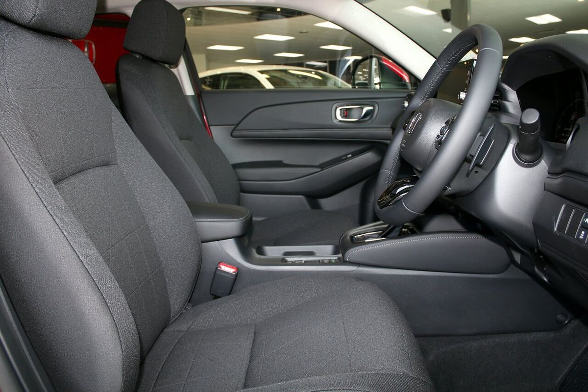 2025 Honda HR-V Vi X