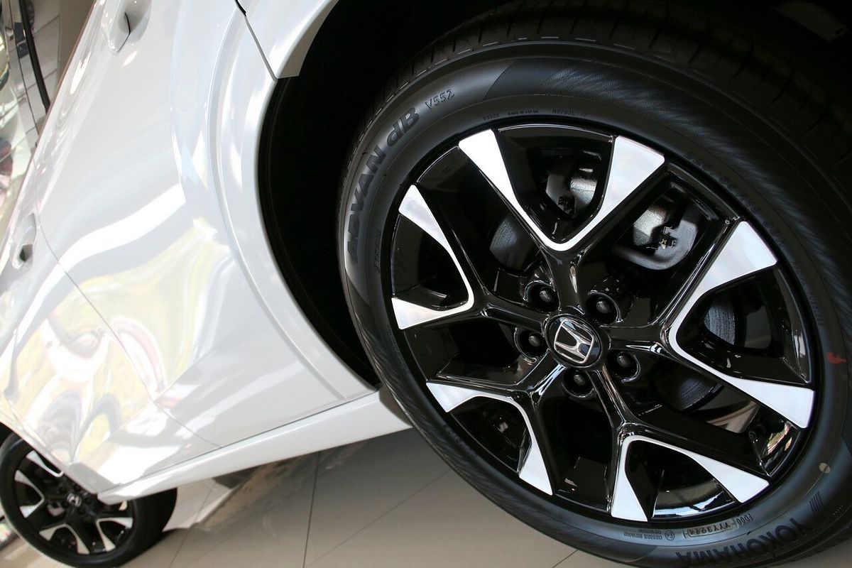 2024 Honda ZR-V e:HEV LX RZ