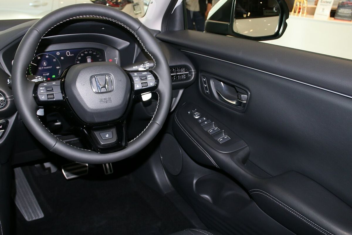 2024 Honda ZR-V e:HEV LX RZ