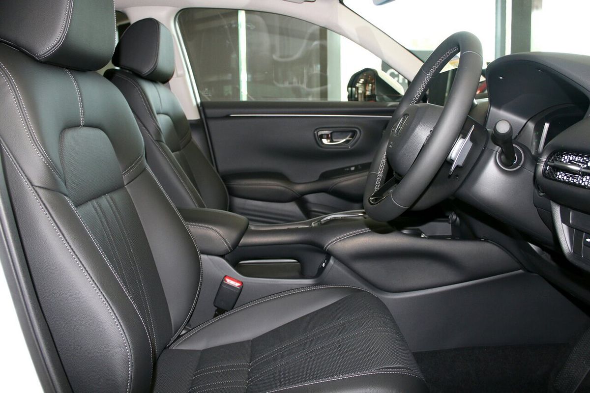 2024 Honda ZR-V e:HEV LX RZ