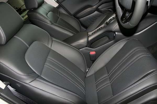 2024 Honda ZR-V e:HEV LX RZ