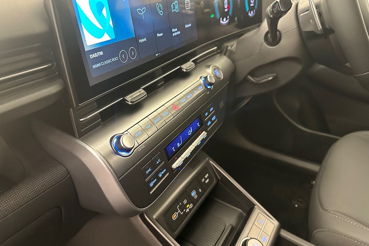 2025 Hyundai Kona Hybrid Elite SX2.V3