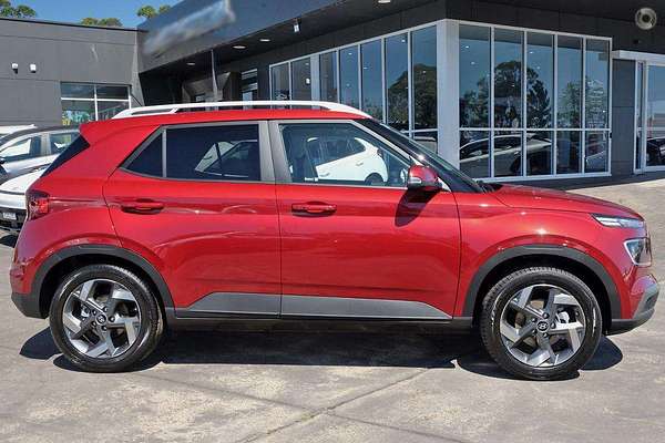 2025 Hyundai Venue Elite QX.V5