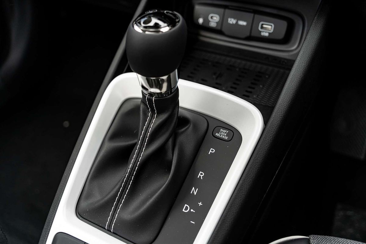 2025 Hyundai Venue Elite QX.V5