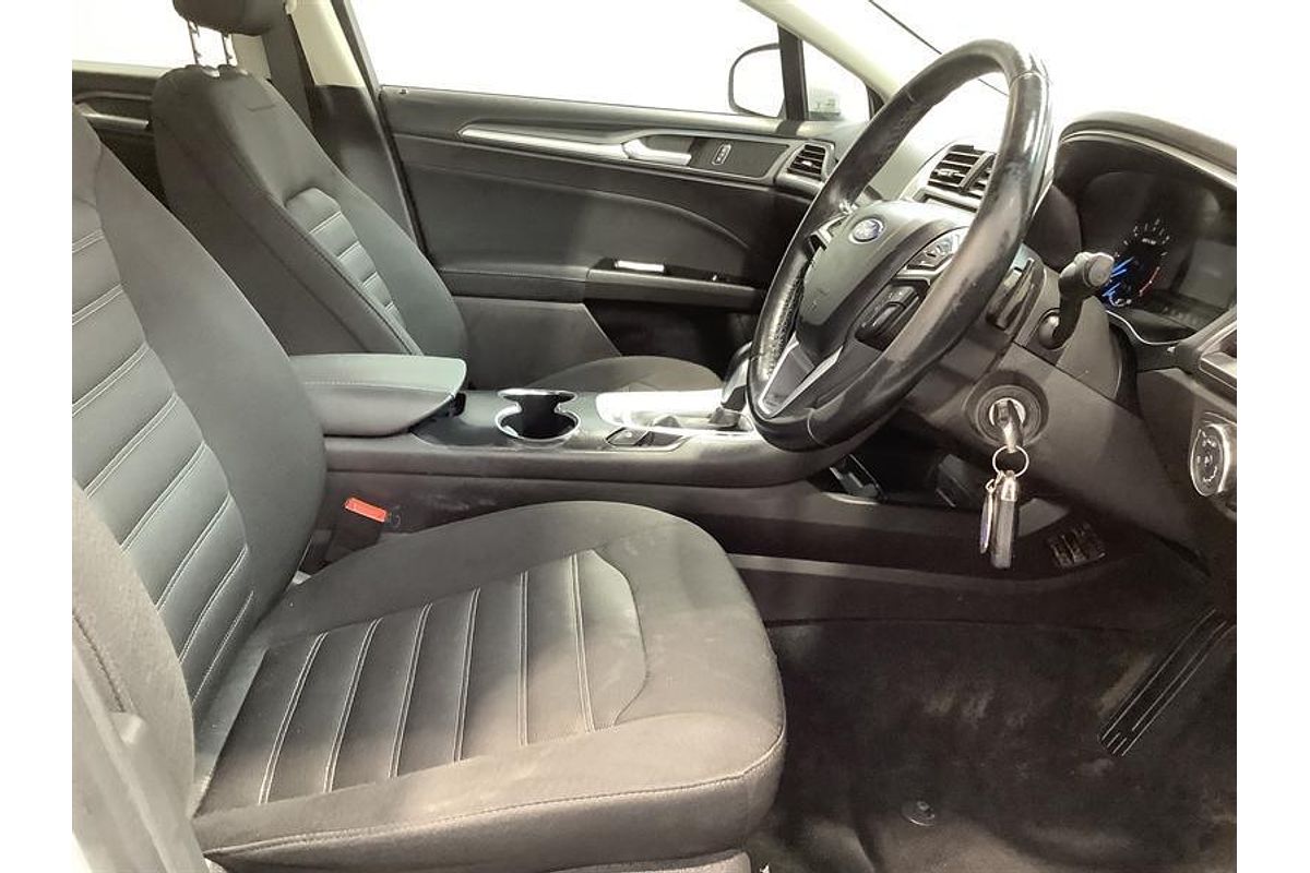 2016 Ford Mondeo Ambiente MD