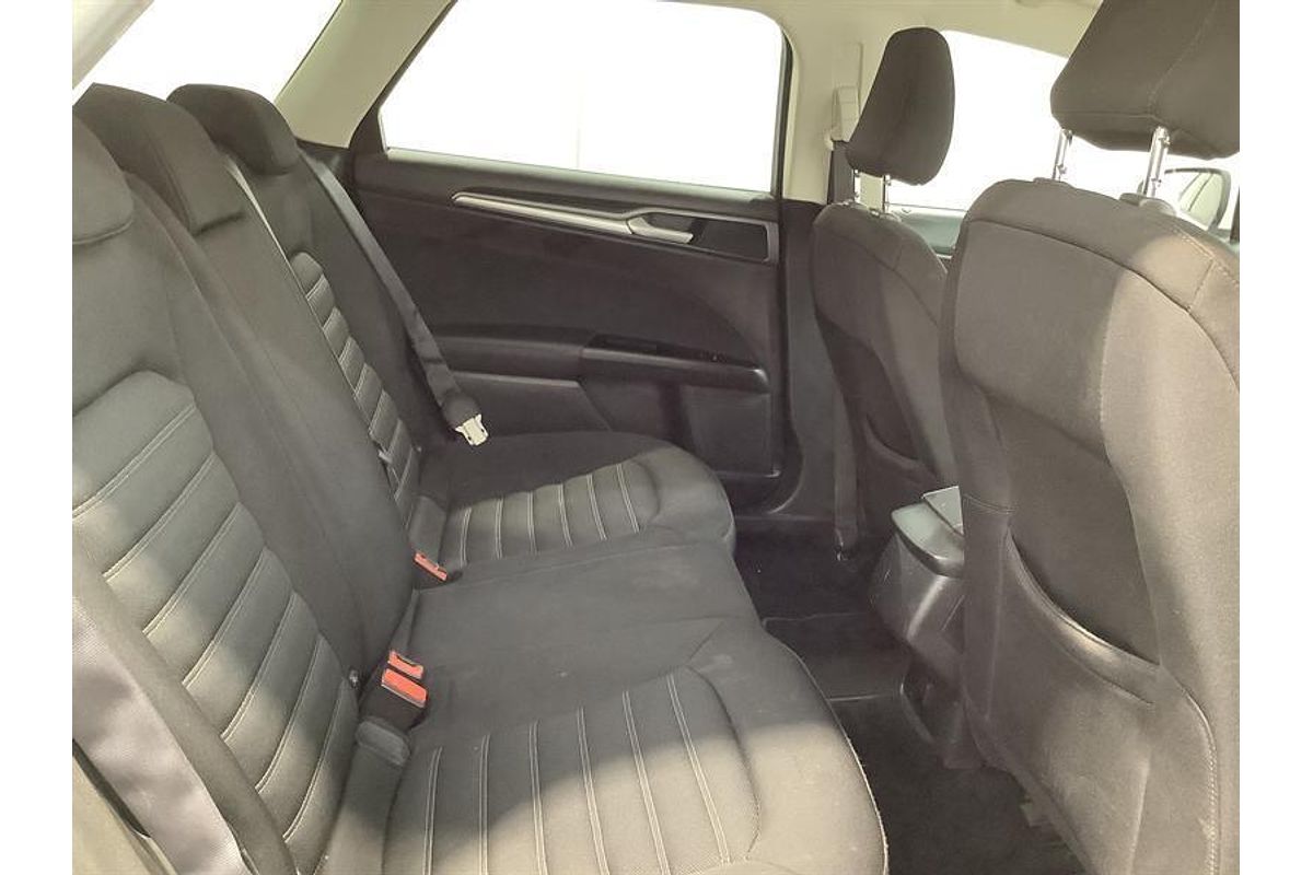 2016 Ford Mondeo Ambiente MD