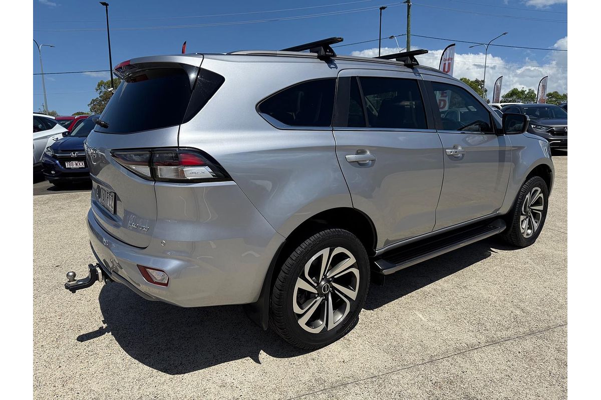 2022 Isuzu MU-X LS-T