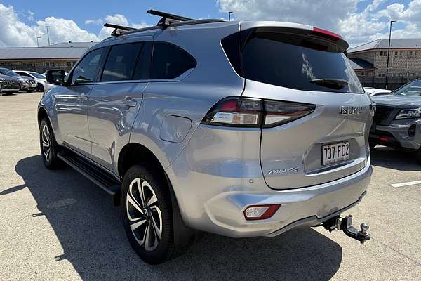 2022 Isuzu MU-X LS-T