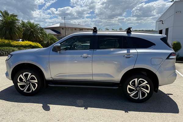 2022 Isuzu MU-X LS-T