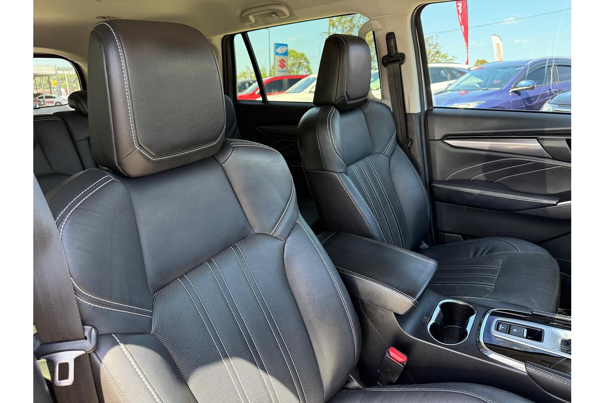 2022 Isuzu MU-X LS-T