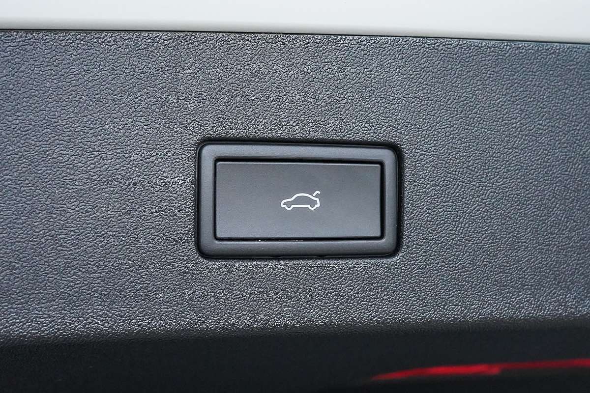 2025 Volkswagen Tayron 110TSI Life R4