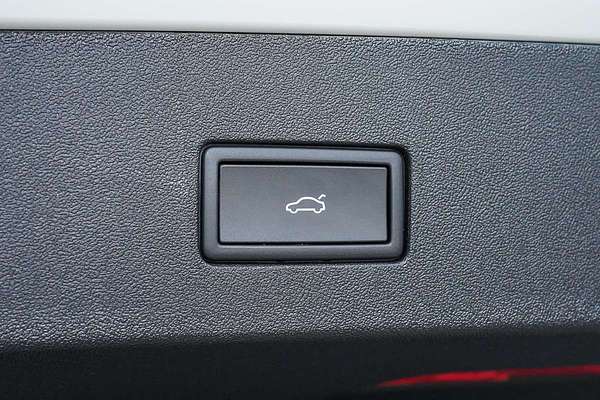 2025 Volkswagen Tayron 110TSI Life R4