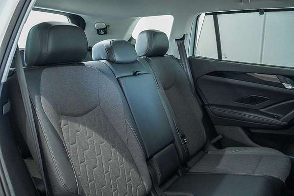 2025 Volkswagen Tayron 110TSI Life R4