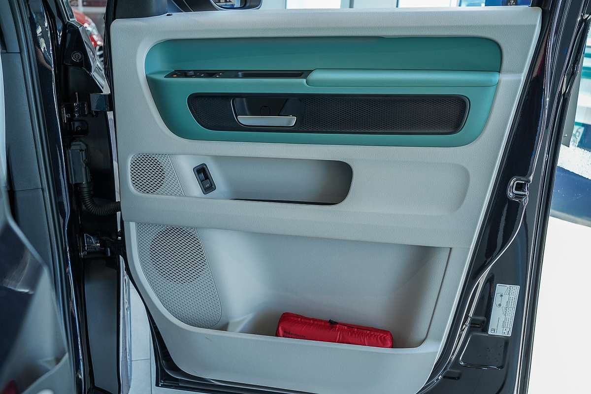 2025 Volkswagen ID. Buzz Pro BEV560 EB LWB