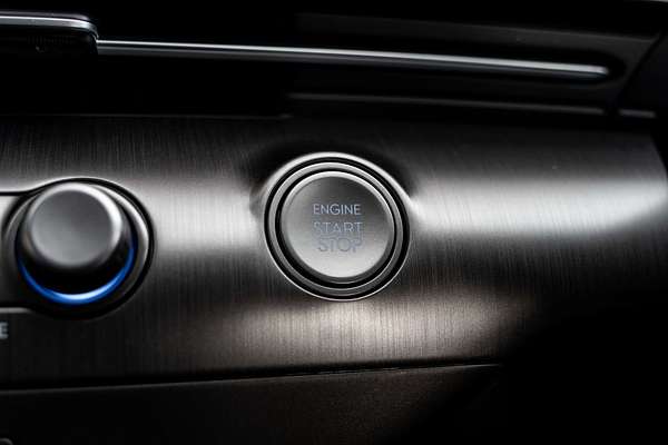 2025 Hyundai Kona Hybrid SX2.V3