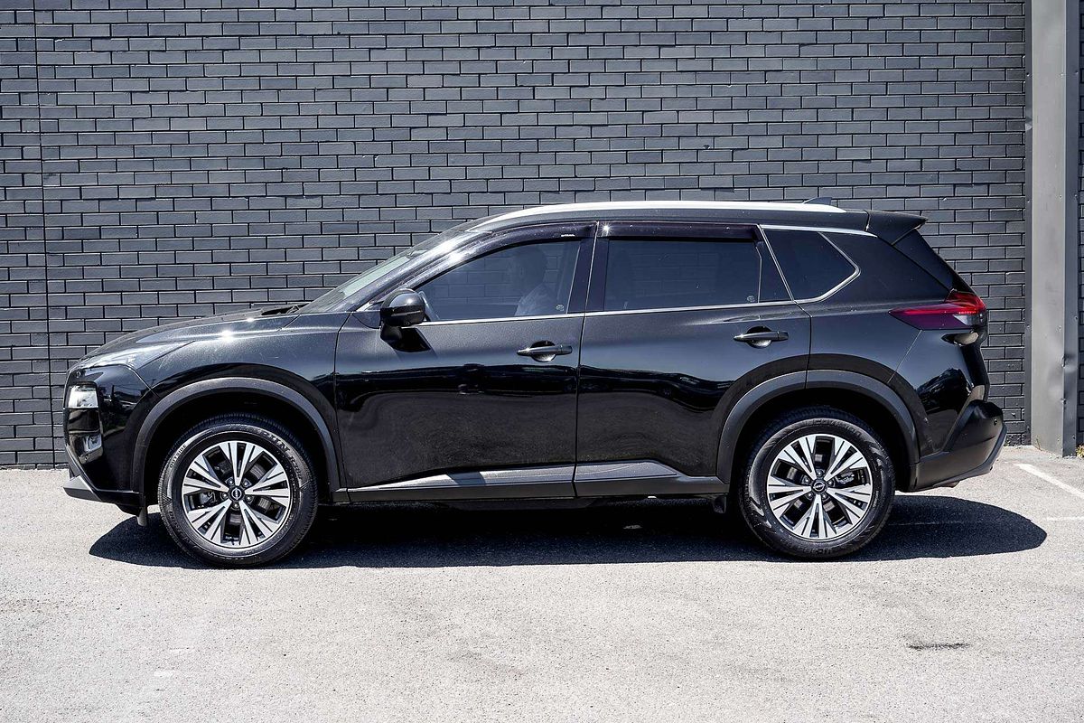 2023 Nissan X-TRAIL ST-L T33