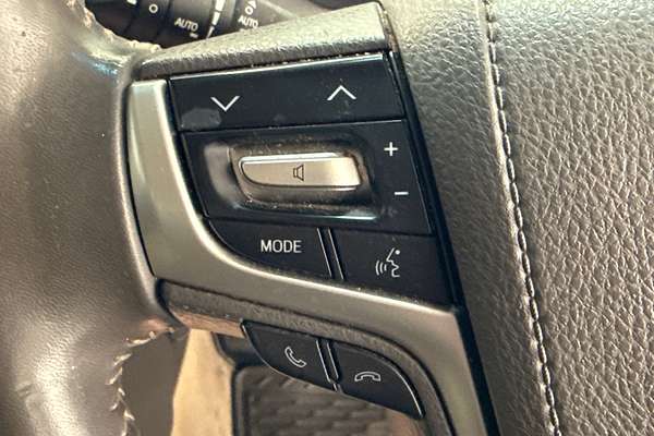 2018 Toyota Landcruiser Prado Kakadu GDJ150R