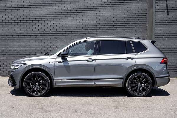 2024 Volkswagen Tiguan Wolfsburg Edition Allspace 5N