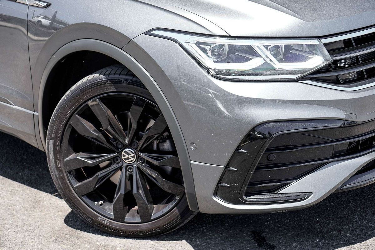 2024 Volkswagen Tiguan Wolfsburg Edition Allspace 5N