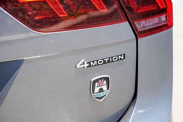 2024 Volkswagen Tiguan Wolfsburg Edition Allspace 5N