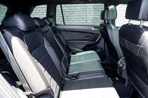 2024 Volkswagen Tiguan Wolfsburg Edition Allspace 5N