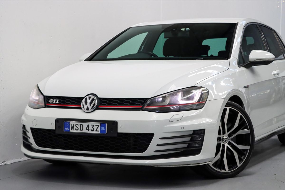 2014 Volkswagen Golf GTI Performance 7