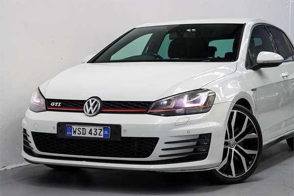 2014 Volkswagen Golf GTI Performance 7