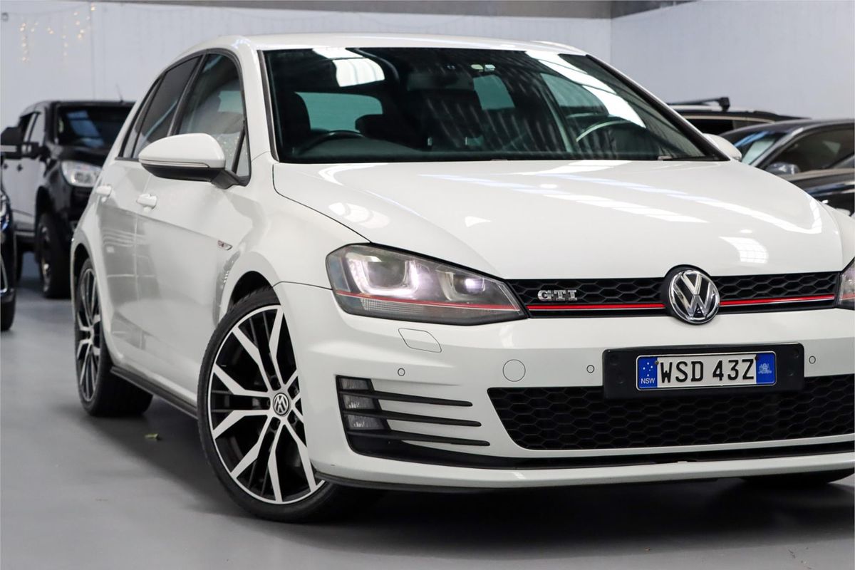 2014 Volkswagen Golf GTI Performance 7